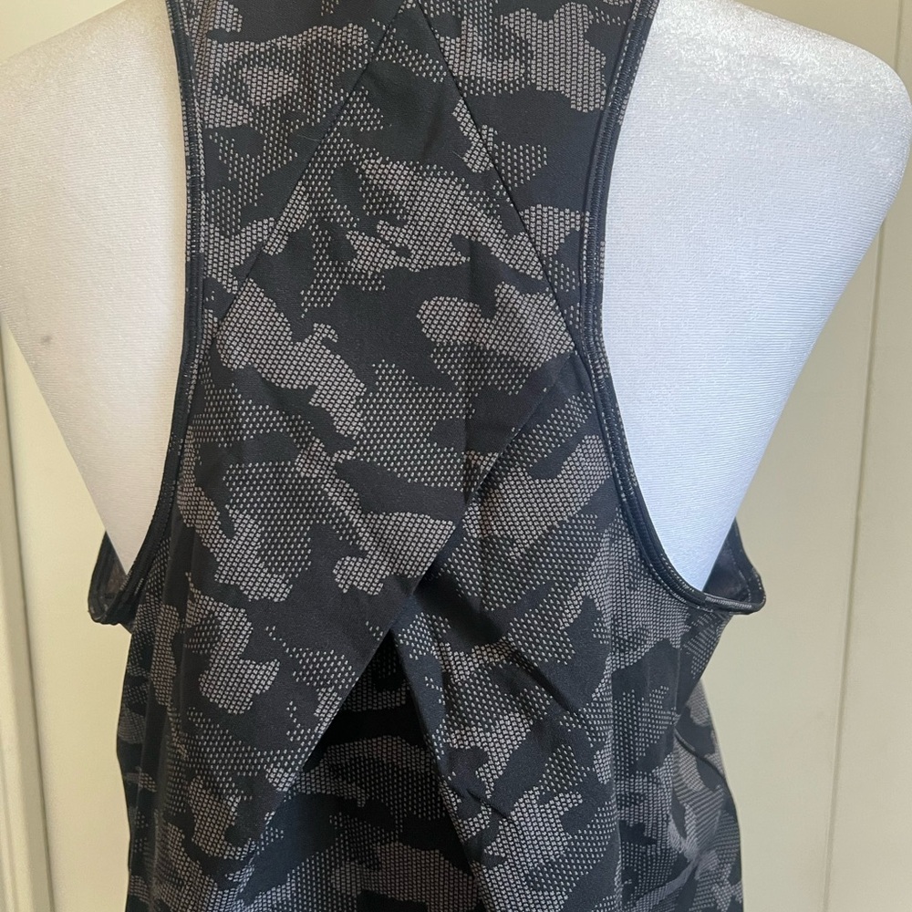 Lululemon Camouflage